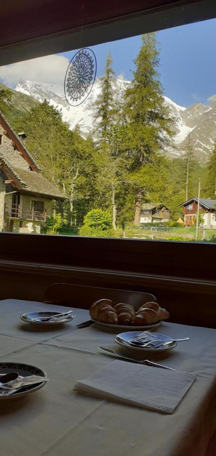 Hotel Cristallo Macugnaga Kültér fotó